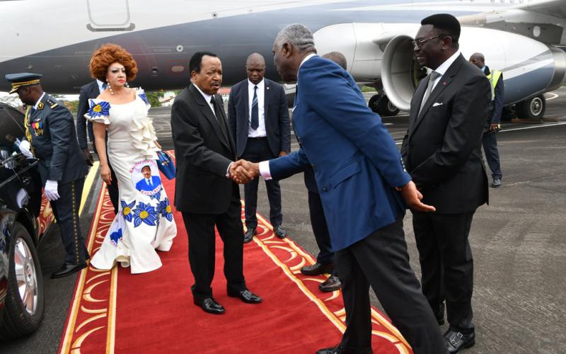 Paul Biya en route to Maroua